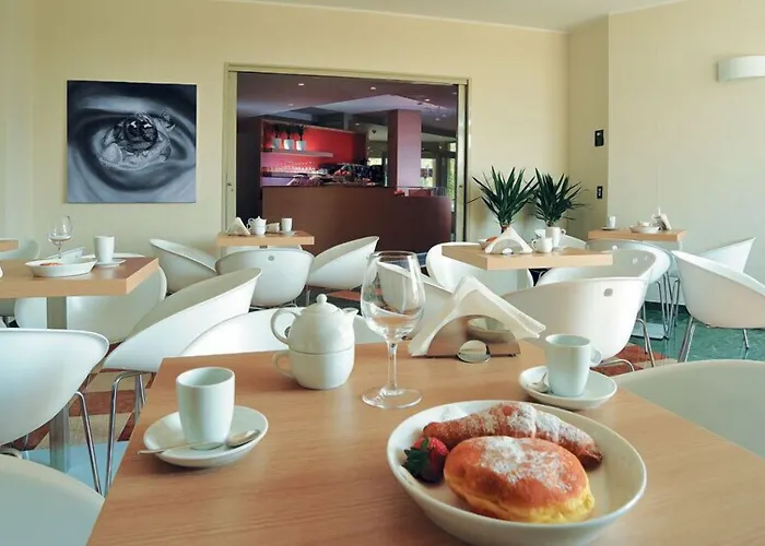 Zodiaco 4* モデナ